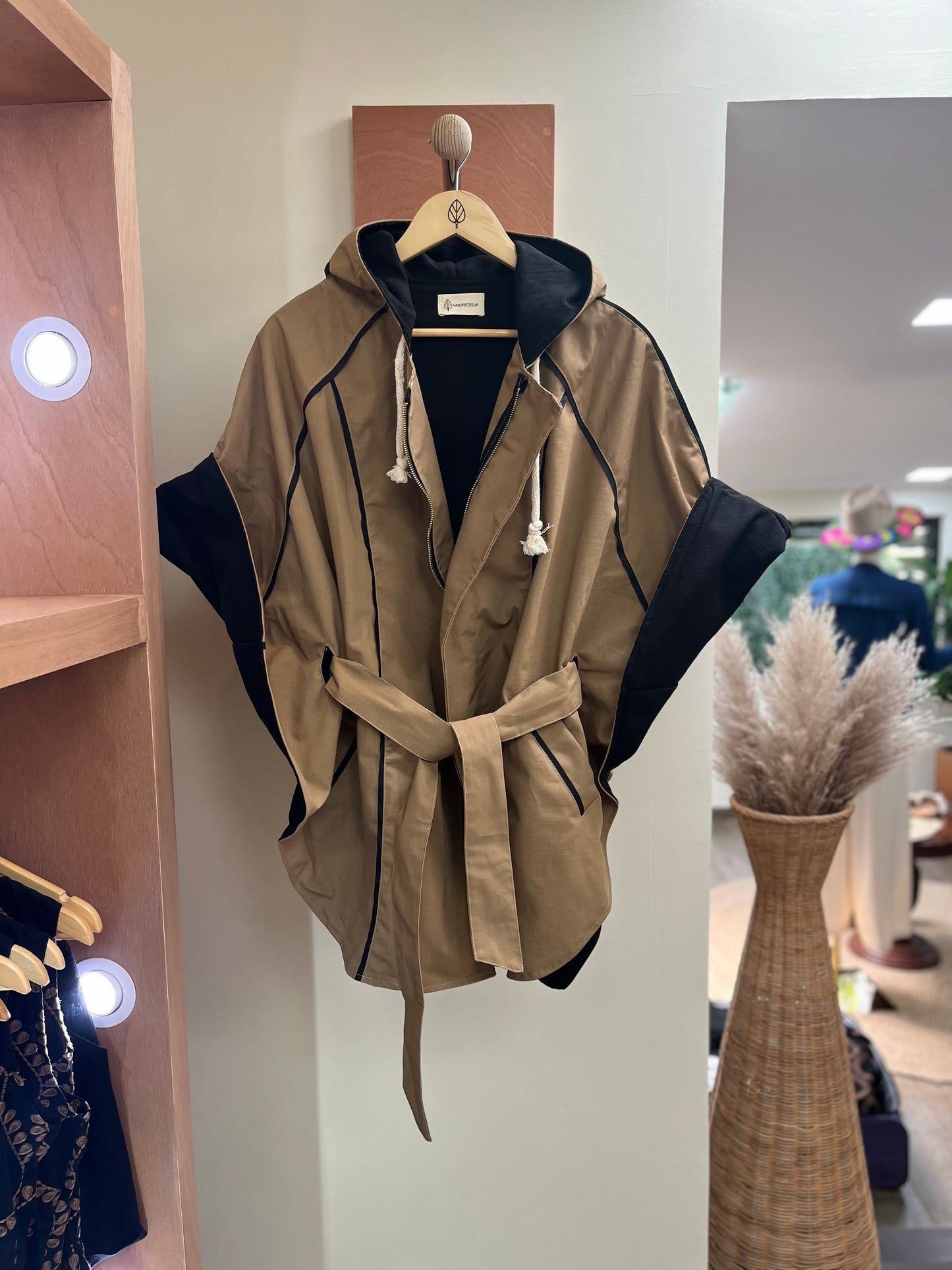 Gabardina impermeable