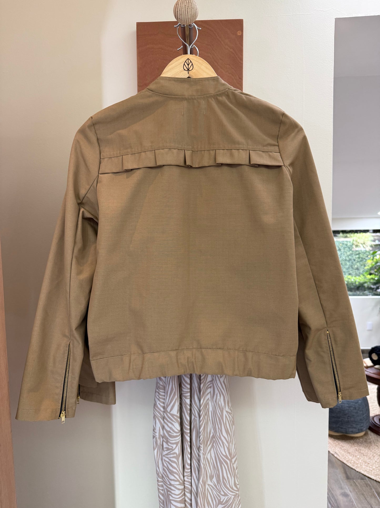 Chamarra bomber impermeable