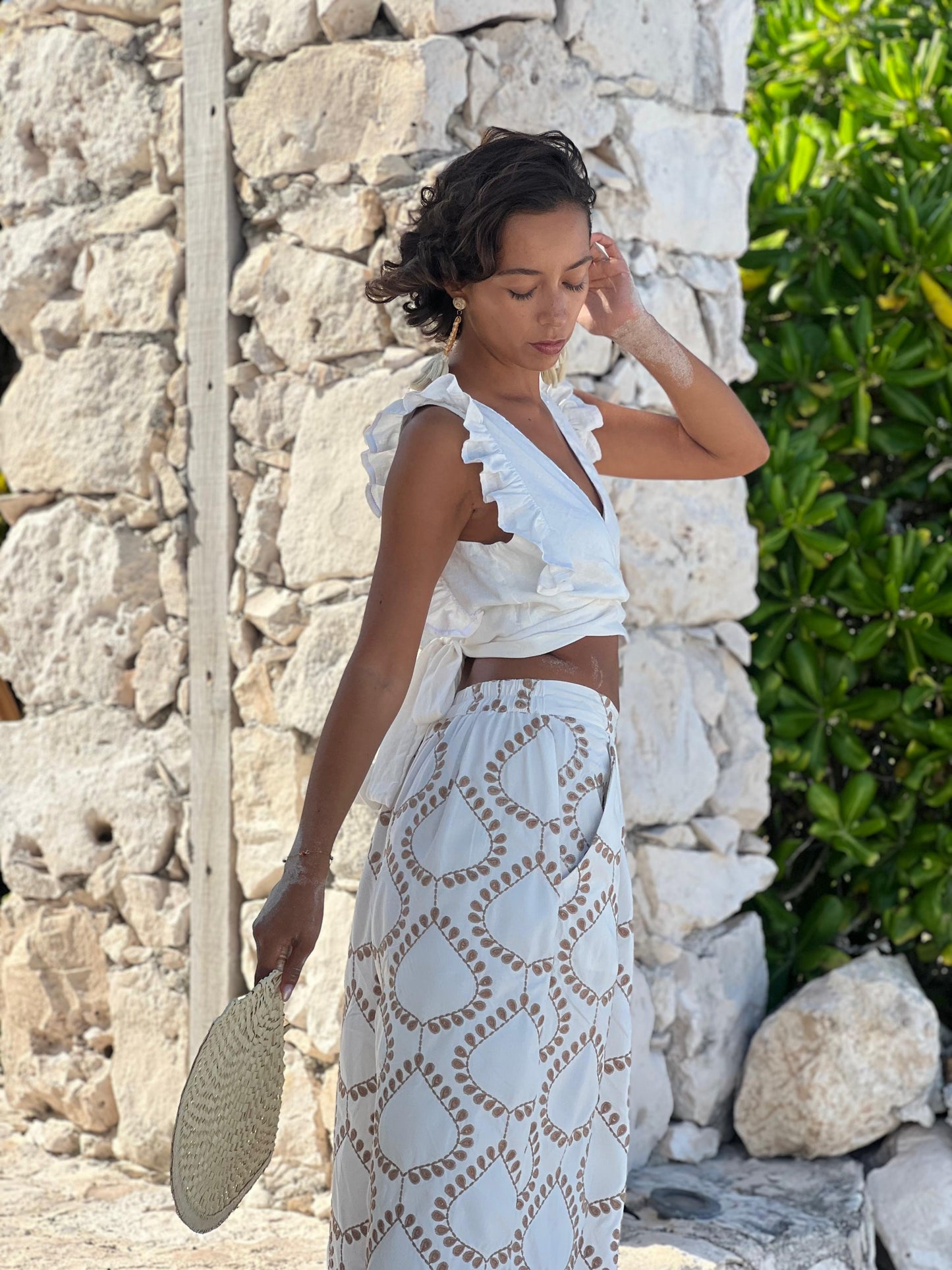 Pantalón Tulum blanco bordado