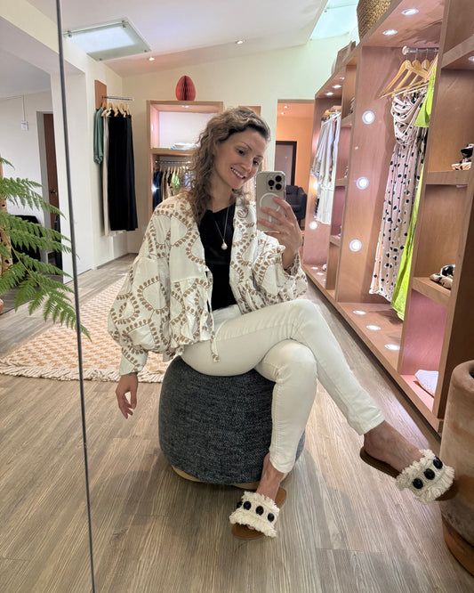 Saco Antonela blanco bordado