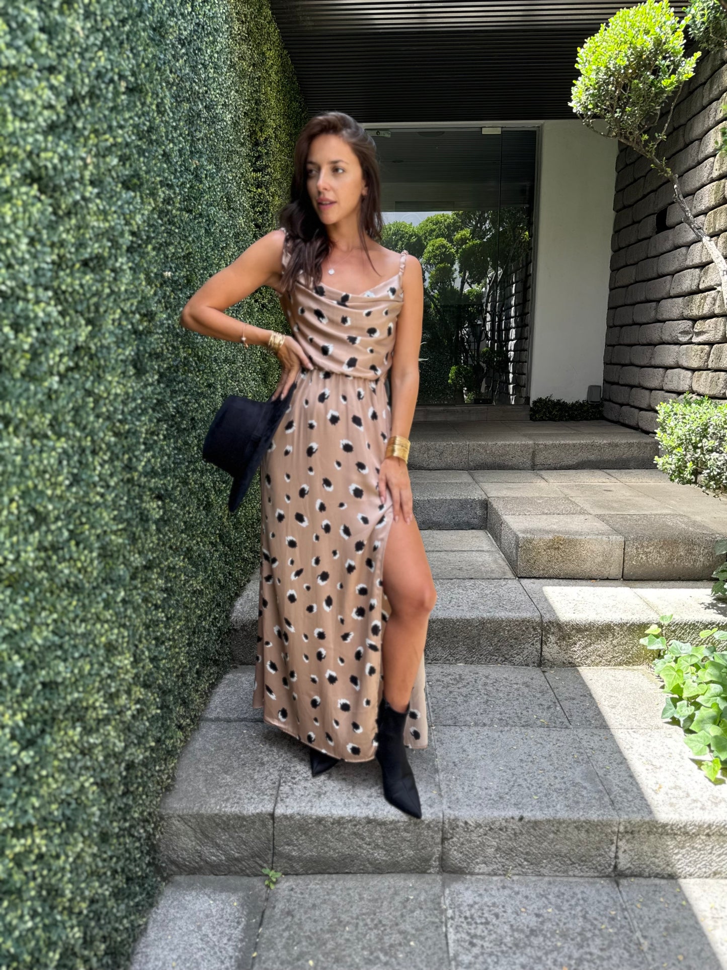 Vestido Cancún satén champagne