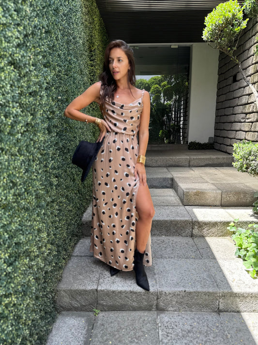 Vestido Cancún satén champagne