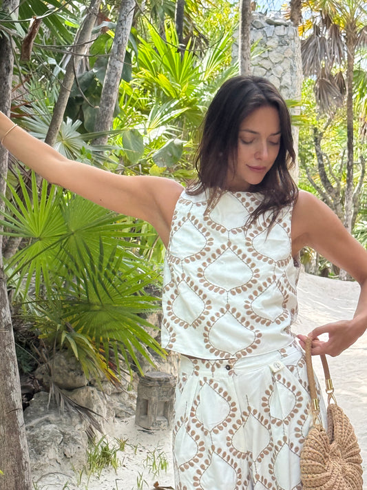 Top Mérida blanco bordado