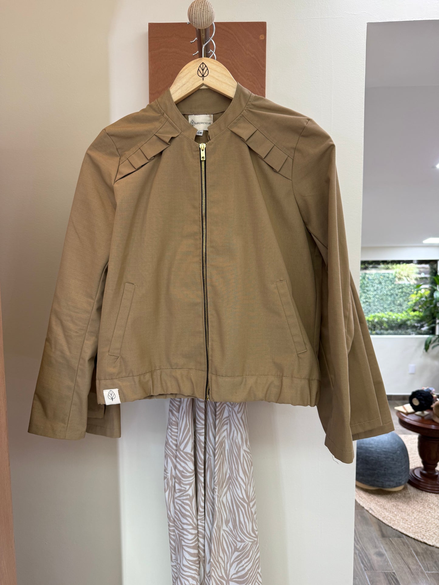 Chamarra bomber impermeable